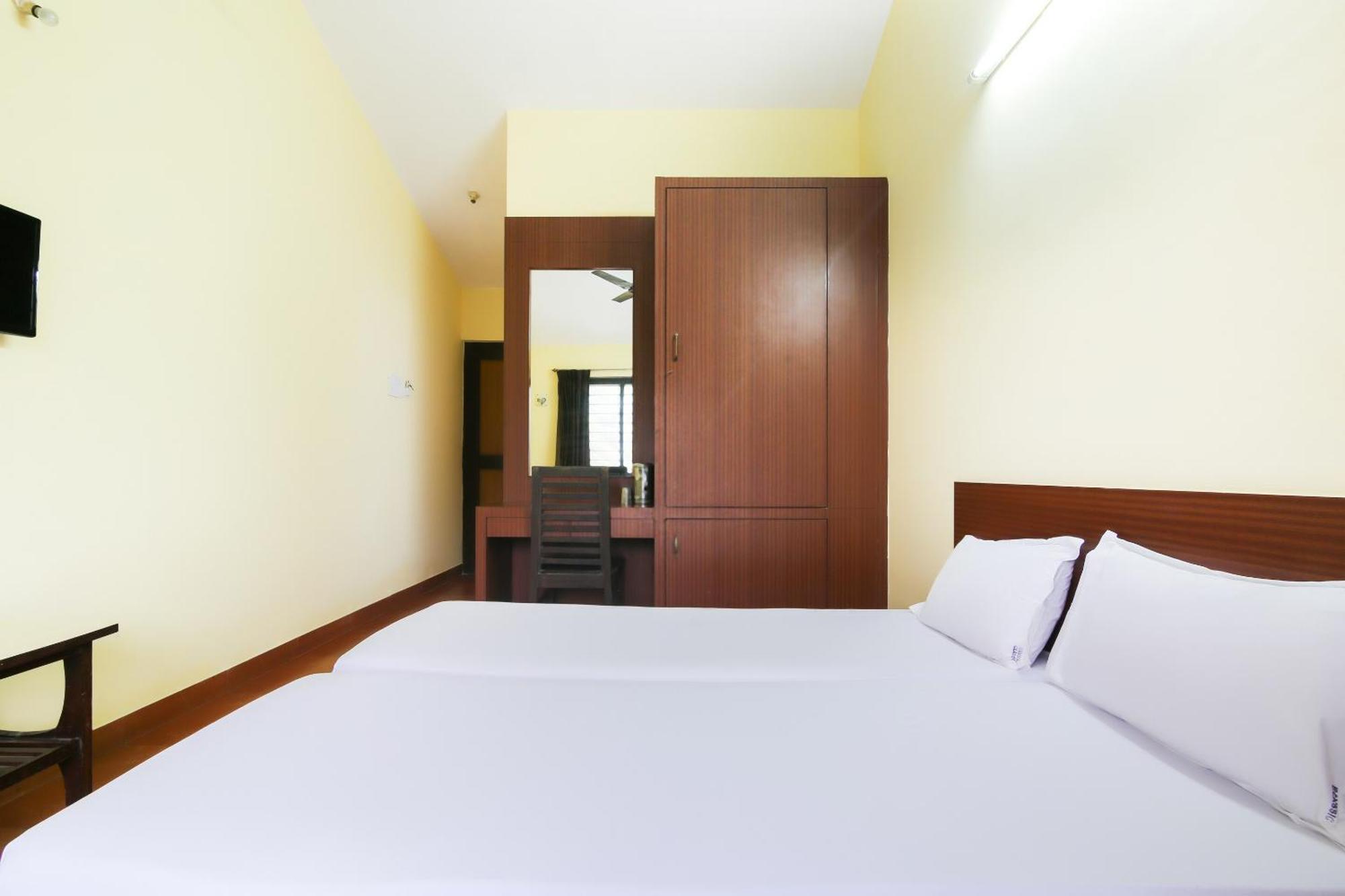Hotel O Raviraj Classic Cana Zewnętrze zdjęcie
